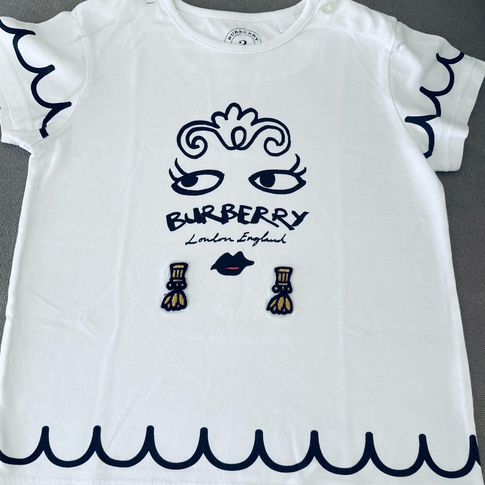 Burberry little girls top